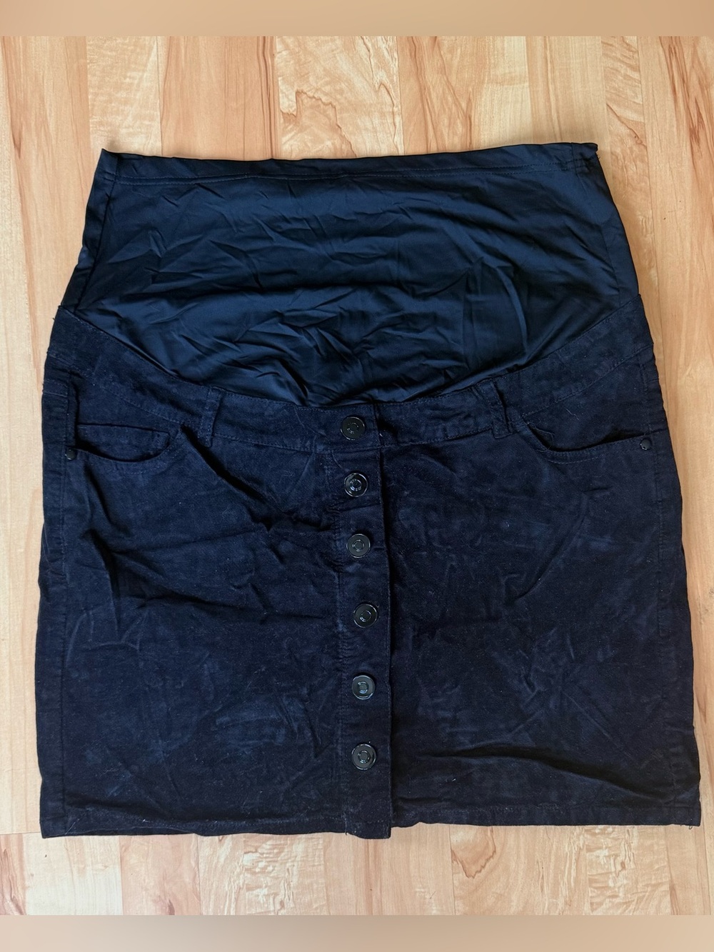 Thyme Maternity Navy Corduroy Button-Front Maternity Skirt velours